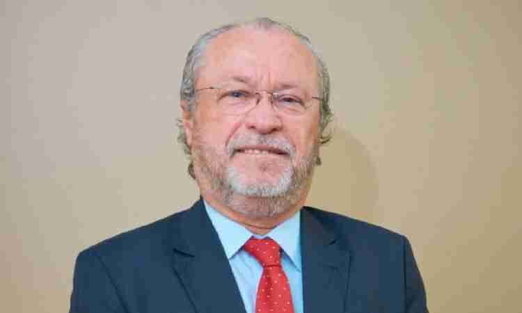 Cândido Albuquerque e a criação do CCC (Cirismo Centrista Cearense)